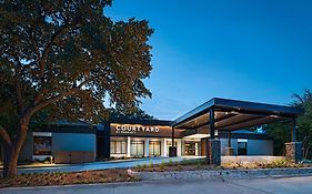 Courtyard By Marriott Dallas Richardson At Spring Valley